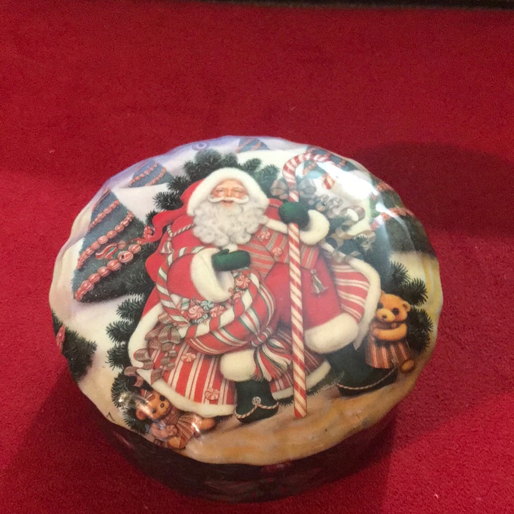 Christmas Lacquer-like Padded Jewerly Box